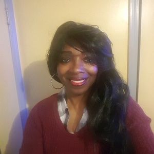 Meet your Posher, Annette